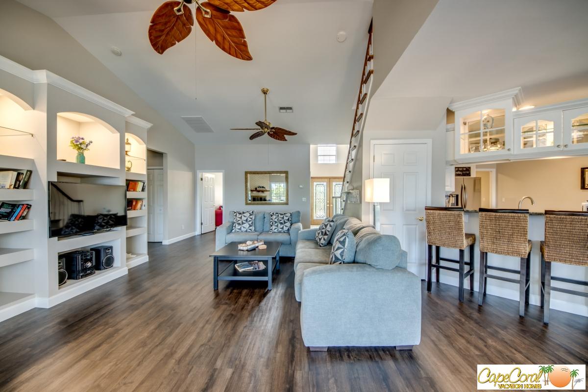 13-Family-Room