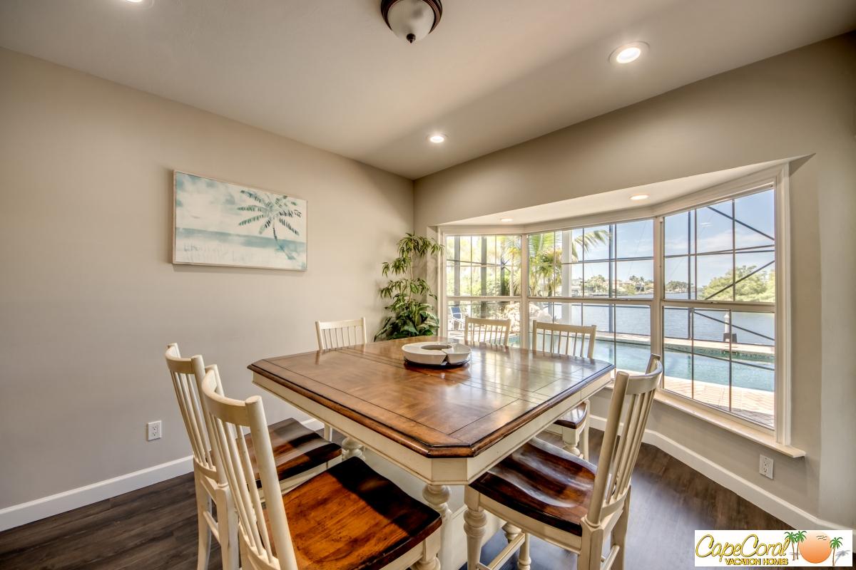 15-Dining-Room