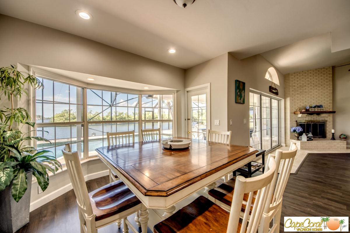 17-Dining-Room