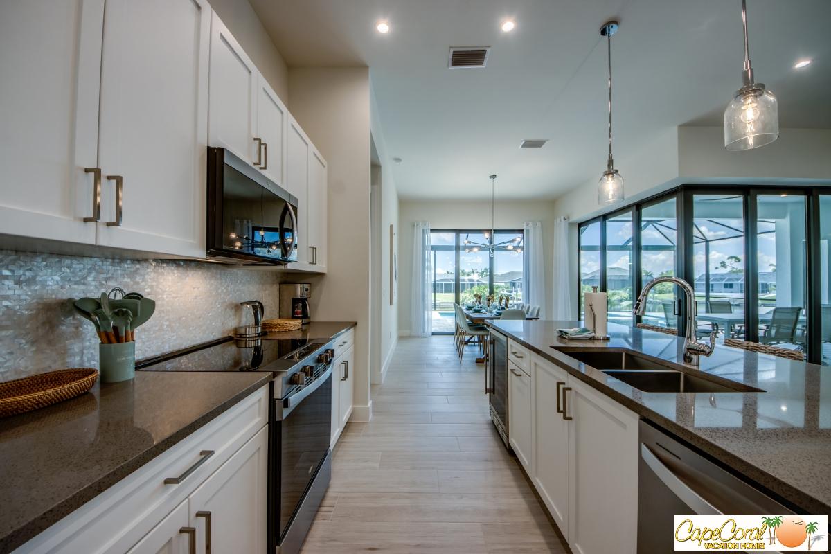 35-Kitchen