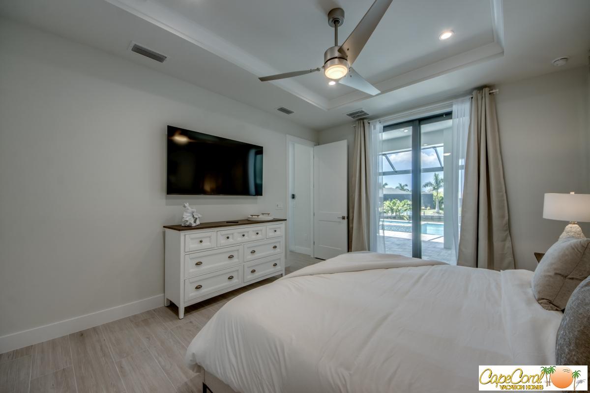 42-Master-Bedroom