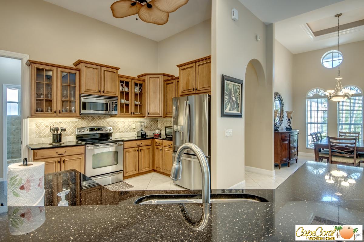 18-Kitchen