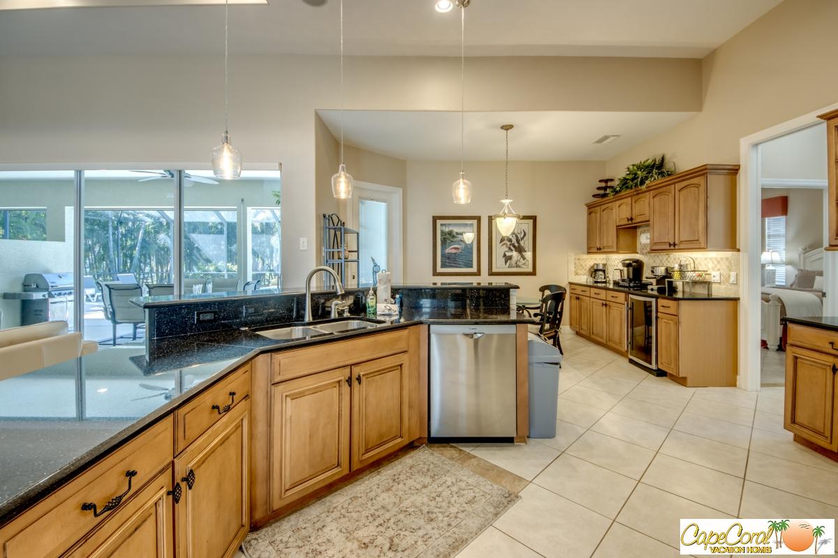 25-Kitchen