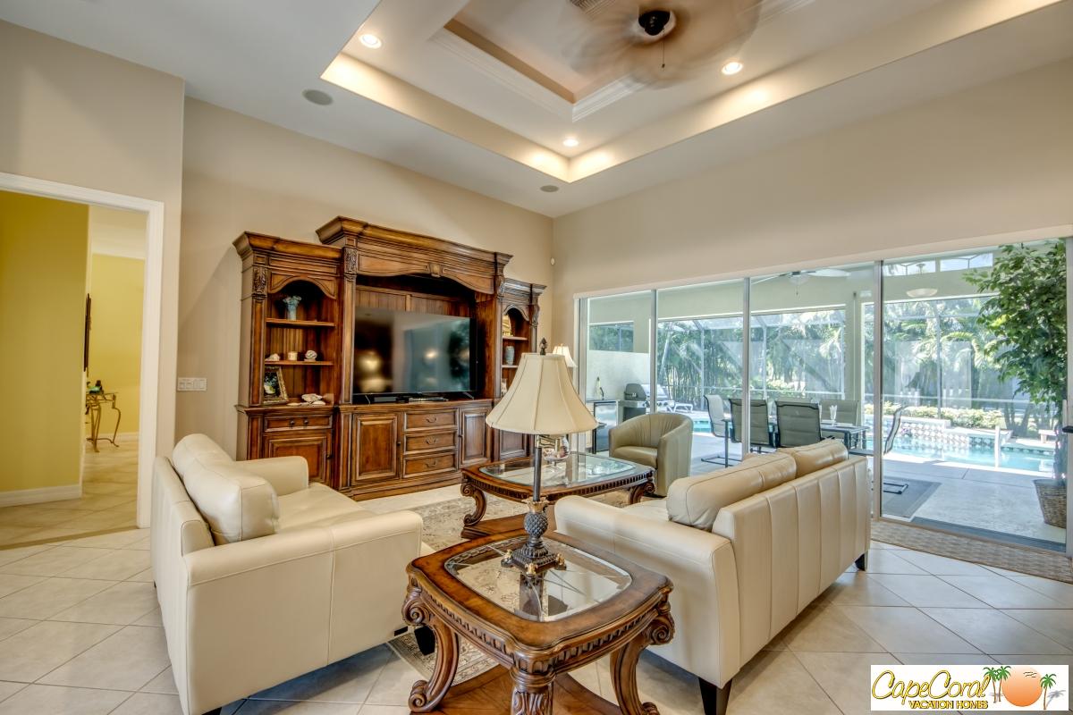 7-Family-Room