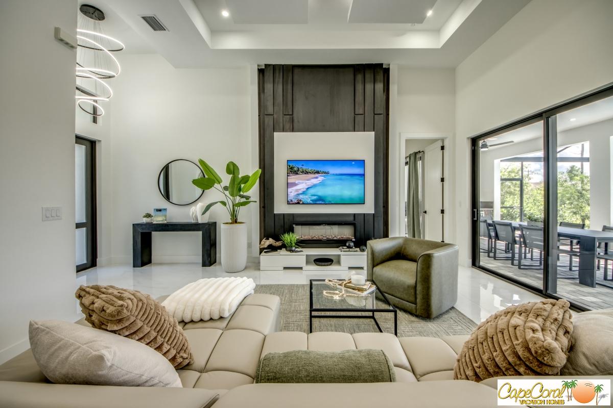 13-Family-Room