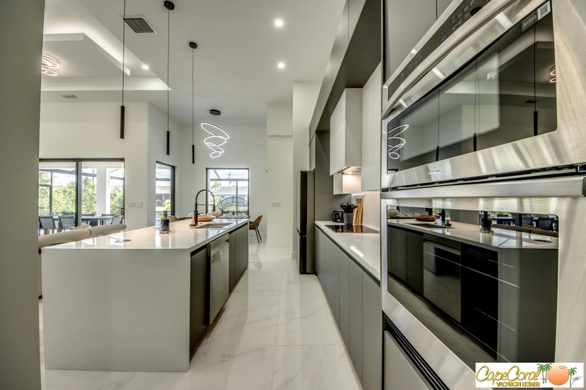 32-Kitchen