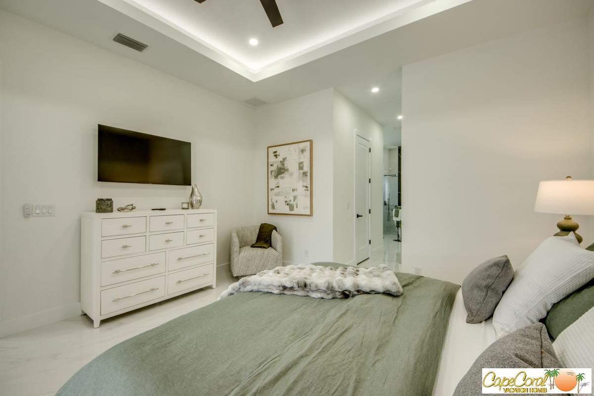 39-Master-Bedroom