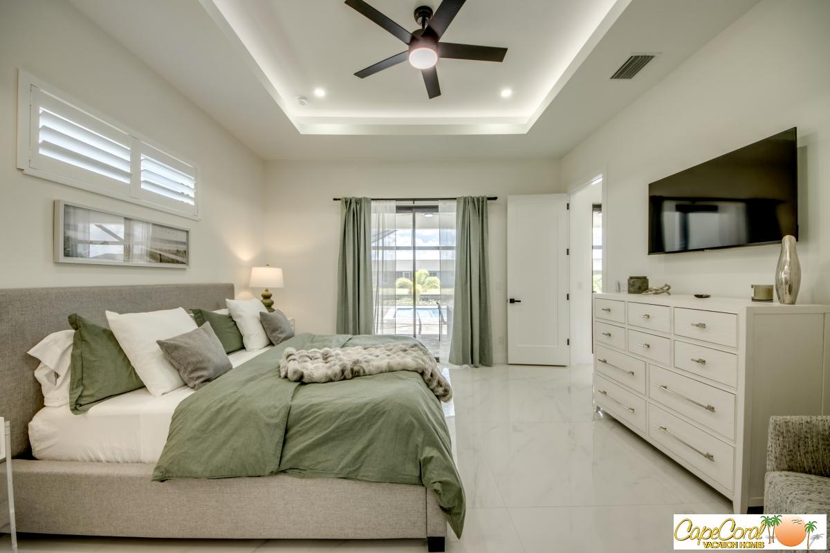 40-Master-Bedroom