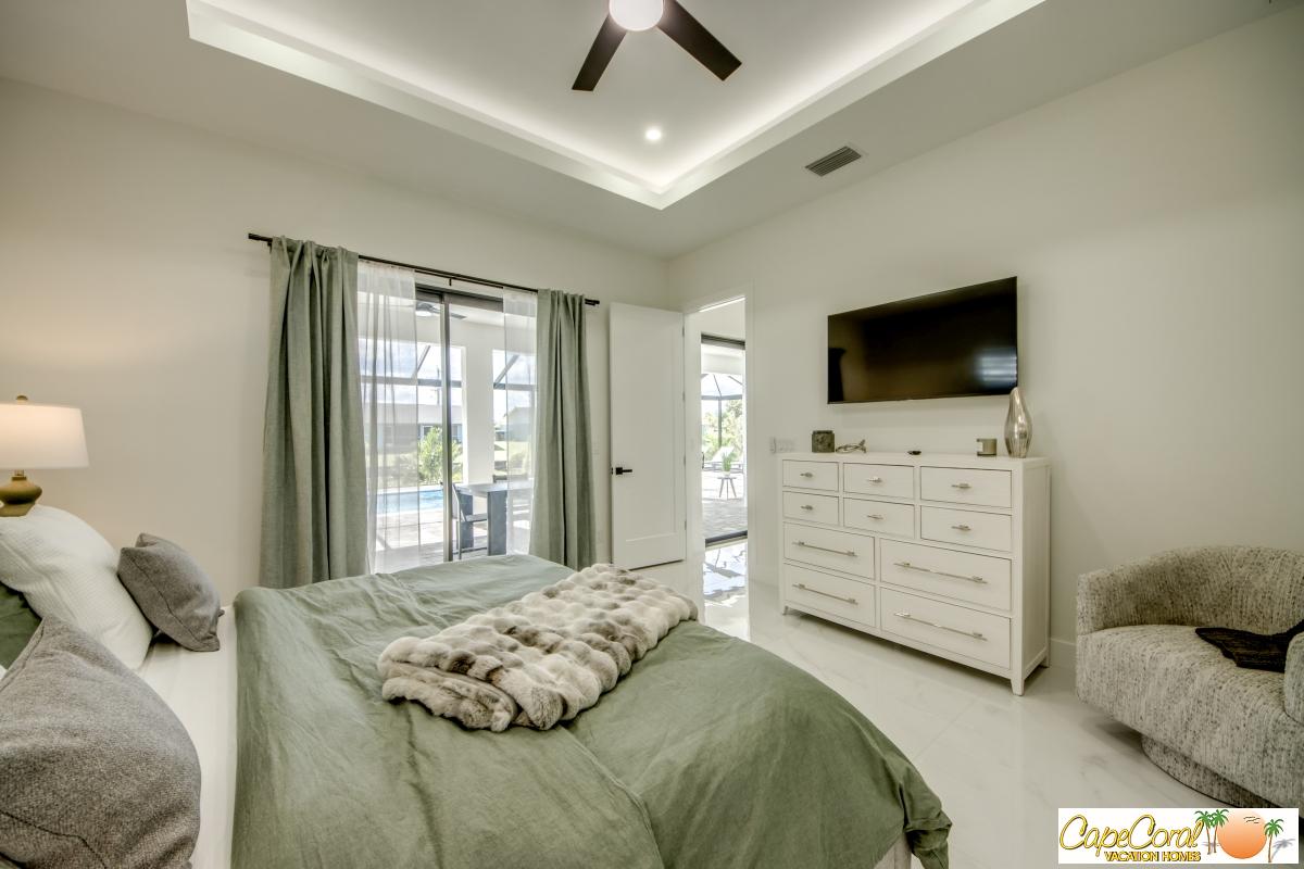42-Master-Bedroom